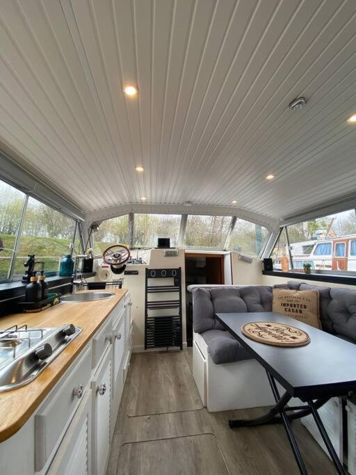 Charmant Bateau Sur La Marne Jouarre Екстериор снимка